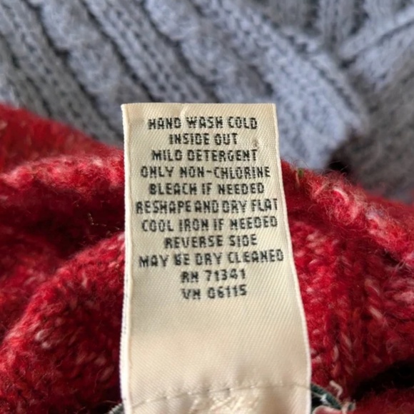 L.L. Bean  Button-Up Turtleneck Cardigan sz M - Picture 6 of 7